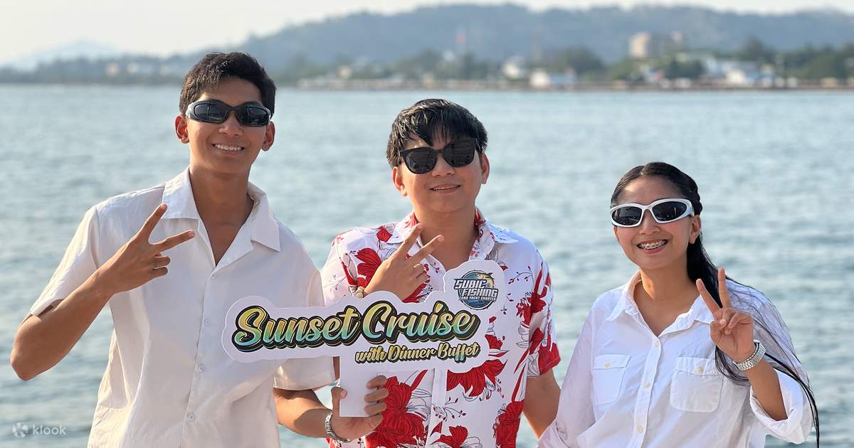 サンセットクルーズで魔法のような夕暮れを スービック湾でサンセット